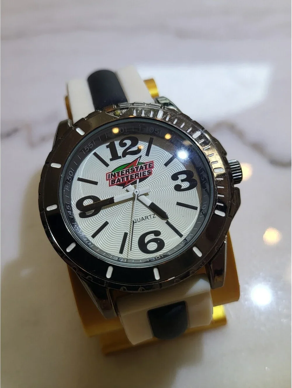Men's Quartz Watch Working NewBattery Automobilia 44mm Interstate Batteries NWOT